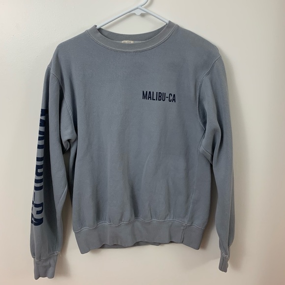 Brandy Melville Sweaters - Pullover sweater